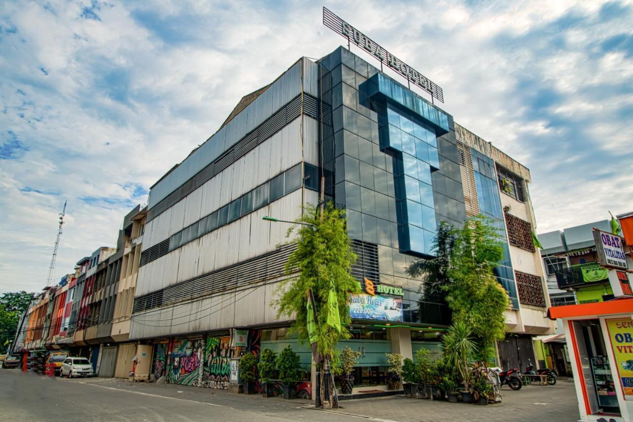 Suba Hotel Jakarta Exterior photo